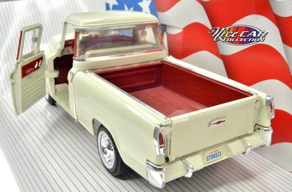 Chevrolet 3100 cameo 1955