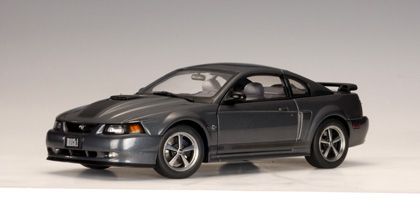 Ford Mustang Mach I 2004