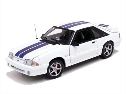 Ford Mustang GT 1991 *yellow tint around driver&