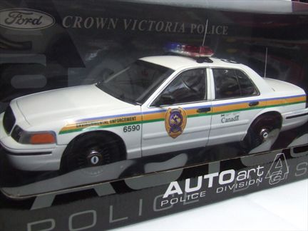 Ford Crown Victoria "Environemental Enforcement" Canada