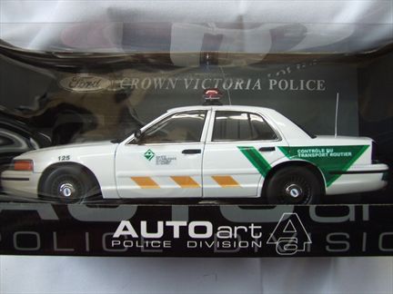 Ford Crown Victoria "SAAQ Controle Du Transport Routier"