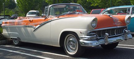 Ford Sunliner 1956 **Last One**