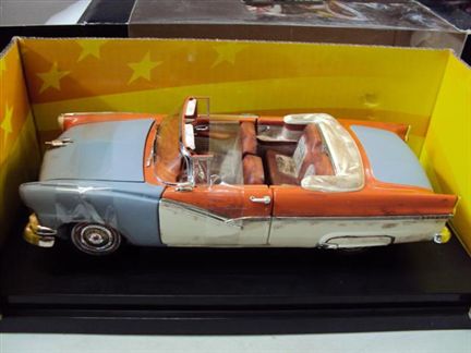 Ford Sunliner 1956 "Restored"