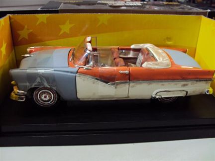 Ford Sunliner 1956 "Restored"