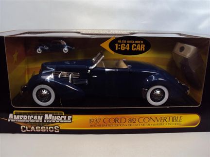 Cord 812 Convertible 1937 (Inclus aussi une réplique 1:64)