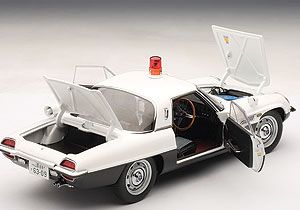 Mazda Cosmo Sport "Japanese Police"