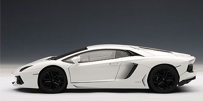 Lamborghini Aventador LP700-4