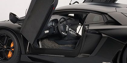 Lamborghini Aventador LP700-4