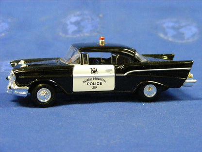 Corgi Classics 1:43 Chevrolet Bel Air – Police provinciale de l’Ontario – Noir / Blanc 51306
