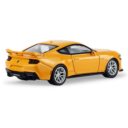 GreenLight 1:64 2024 Ford Mustang Dark Horse Yellow Splash Metallic – Auto Mall Series 8 – Limited Edition GL68080-E