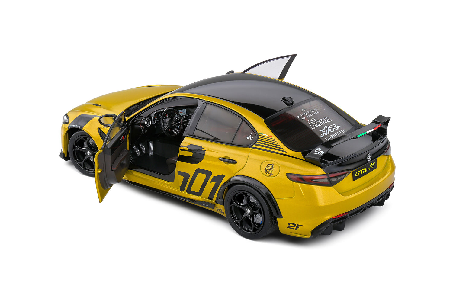 SOLIDO - 2022 Alfa Romeo Giulia GTA Nagemaakt