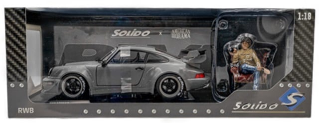 (PRE-ORDER 2025-26) SOLIDO-Porsche 964 RWB 1:18th Nardo Grey Body Kit with Akira Nakai Figure