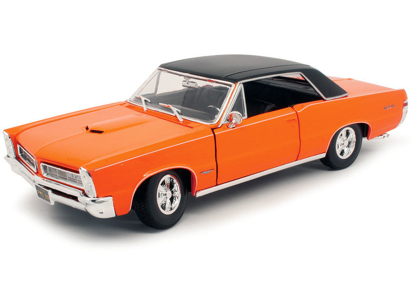 1965 Pontiac GTO Hurst Orange with Black Top – Maisto 1:18 (31885/orange-maisto)