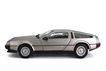 1981 De Lorean DMC 12-Stainless Steel