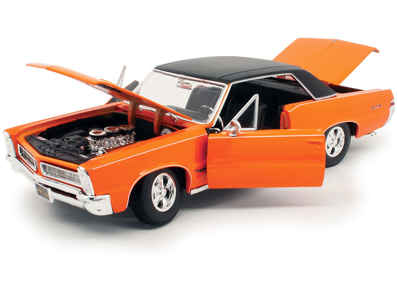 1965 Pontiac GTO Hurst Orange with Black Top – Maisto 1:18 (31885/orange-maisto)
