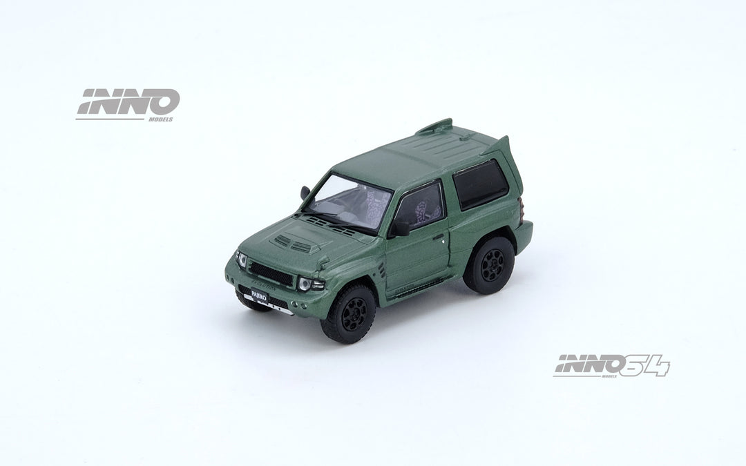 INNO64-MITSUBISHI PAJERO EVOLUTION Satin Green IN64-EVOP-SGRE