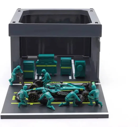 F1 Aston Martin AMR25 2025 Pit Pass Paddock Diorama Stroll 
