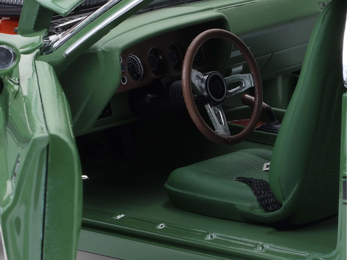 1970 Dodge Challenger R/T Hemi F8 (Green) "Mr. Norm&