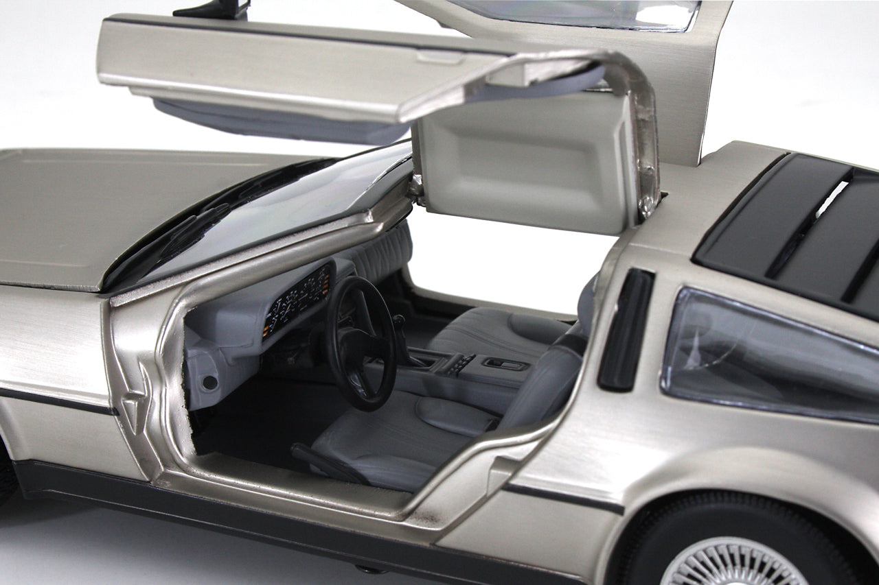 1981 De Lorean DMC 12-Stainless Steel