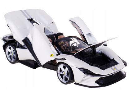 Bburago 1:18 Ferrari Daytona SP3 – White – Signature Series 18-16912WH