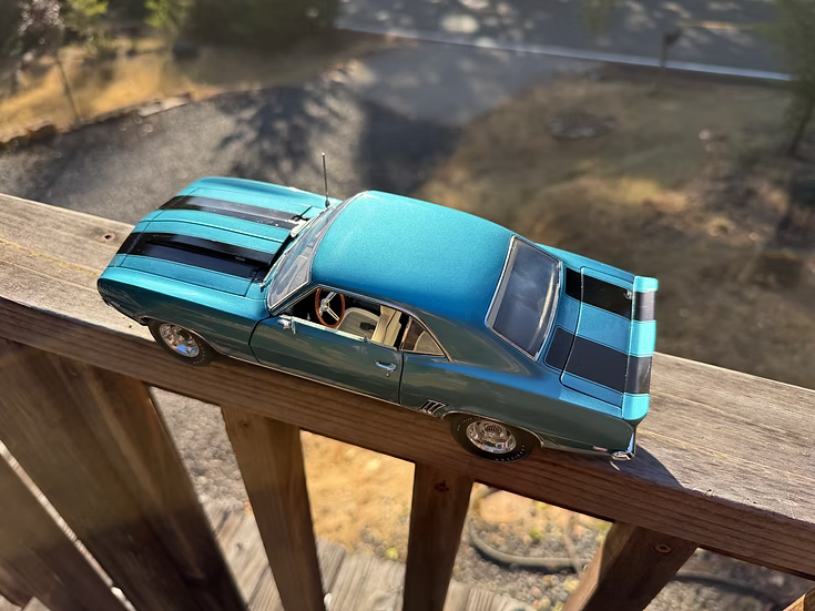 (PRE-ORDER 2027) Digital Pizza 1/18 (by Acme) -1969 Camaro RS Z/28 in Azure Turquoise