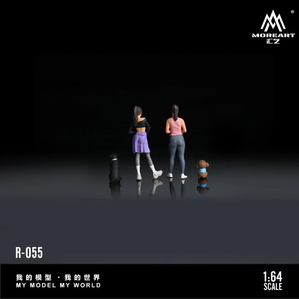 MoreArt 1/64 - DOG WALKING GIRL DOLL B SET MO223055