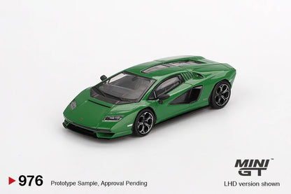 MINI GT-Lamborghini Countach LPI 800-4 Verde Medio (MGT00976)