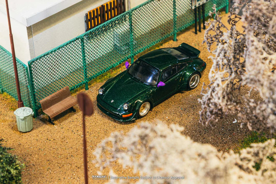 (PRE-ORDER 2025) Tarmac Works 1:64, RWB 964 (Green) T64-037-GR