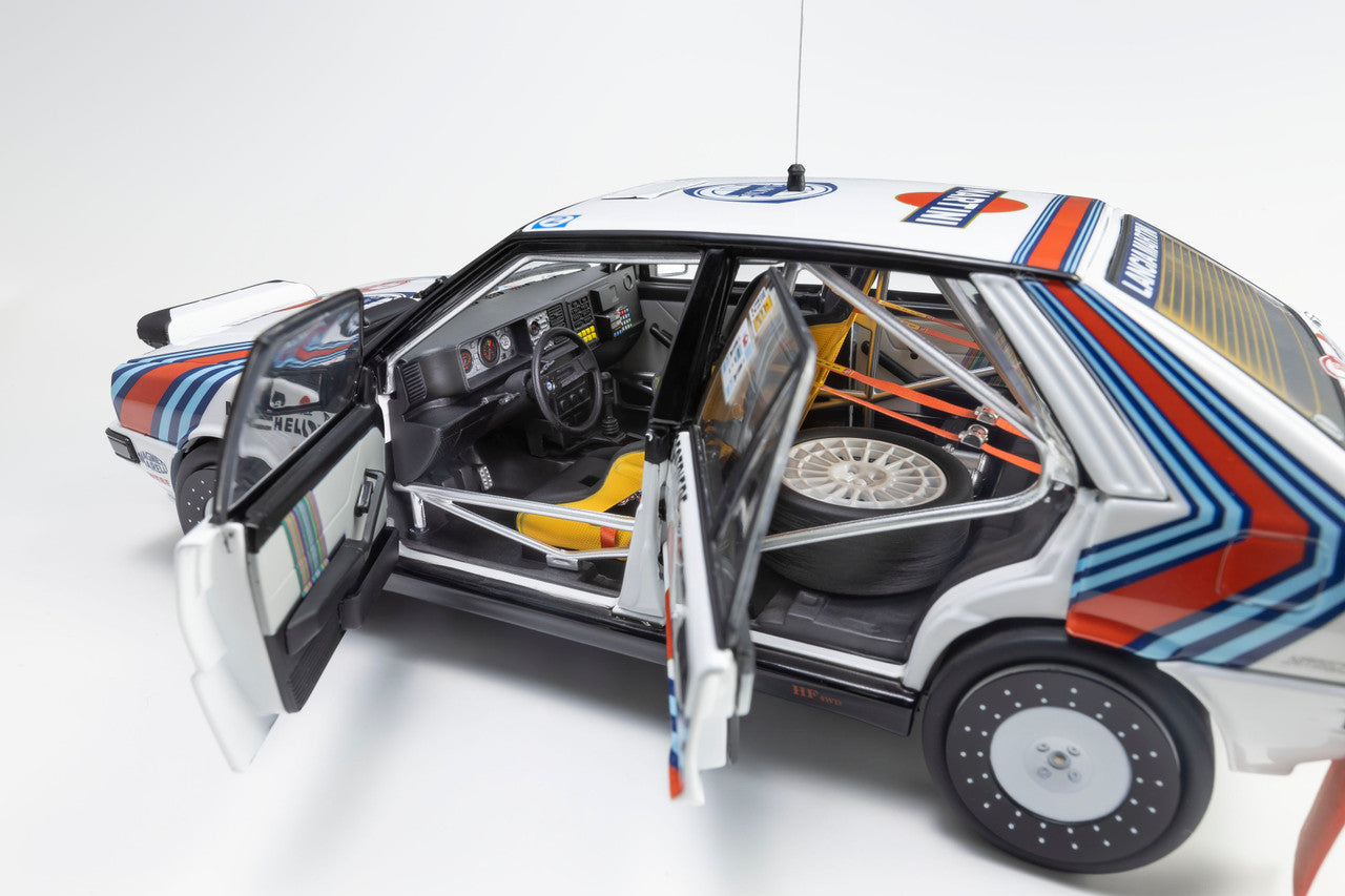 KYOSHO 1:18-Lancia Delta 4WD 1988 Lancia Martini 