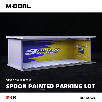 M·COOL 1:64 C-SPOON Painted Parking Lot - With Lights MC914919