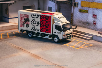 Tarmac Works Truck64 1:64 Mitsubishi Fuso Canter – Coca-Cola – T64T-TL002-CC