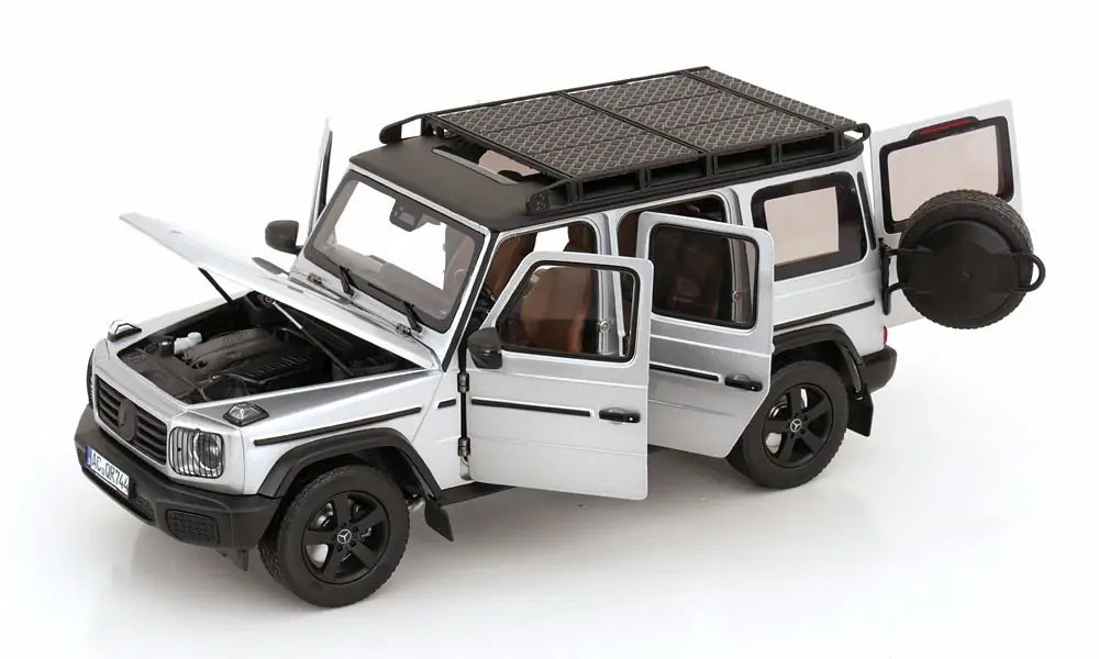 Mercedes-Benz Classe G 2024 Iridium Silver 1:18 – Norev 183030