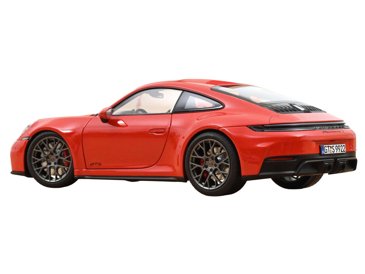 2024 Porsche 911 Carrera 4 GTS (Guards Red)