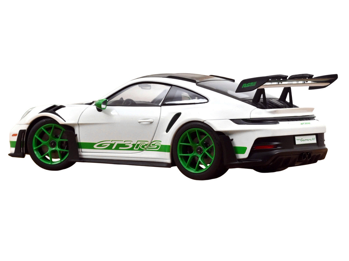 2022 Porsche 911 GT3 RS Weissach Pack