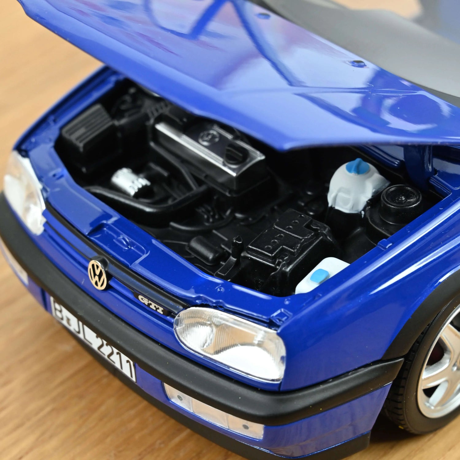 VW Golf GTI Color Concept 1994 Bleu Jazz1:18 – Norev 188506