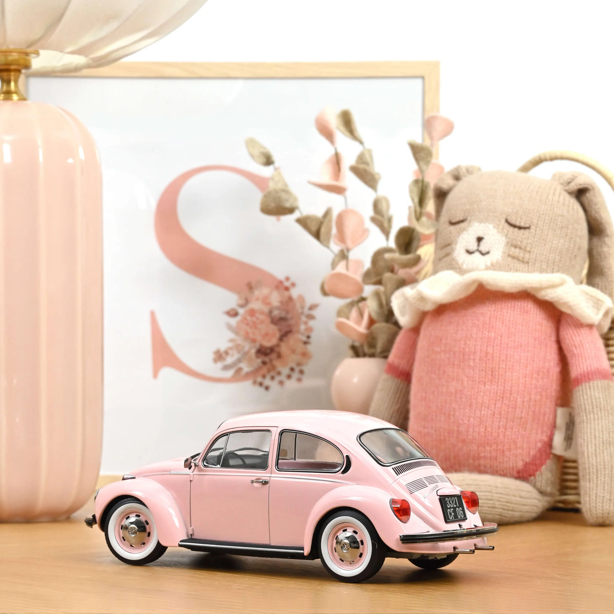 Norev 1:18 Volkswagen Beetle 1303 1973 Pastel Pink New Baby Gift 188677