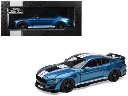 2022 Ford Mustang Shelby GT500 - Metallic  Blue (1:18)