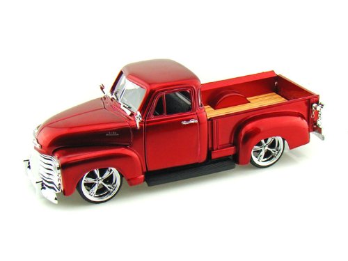 1951 Chevy Pick Up, Metallic Red. (Échelle-Scale 1:24)
