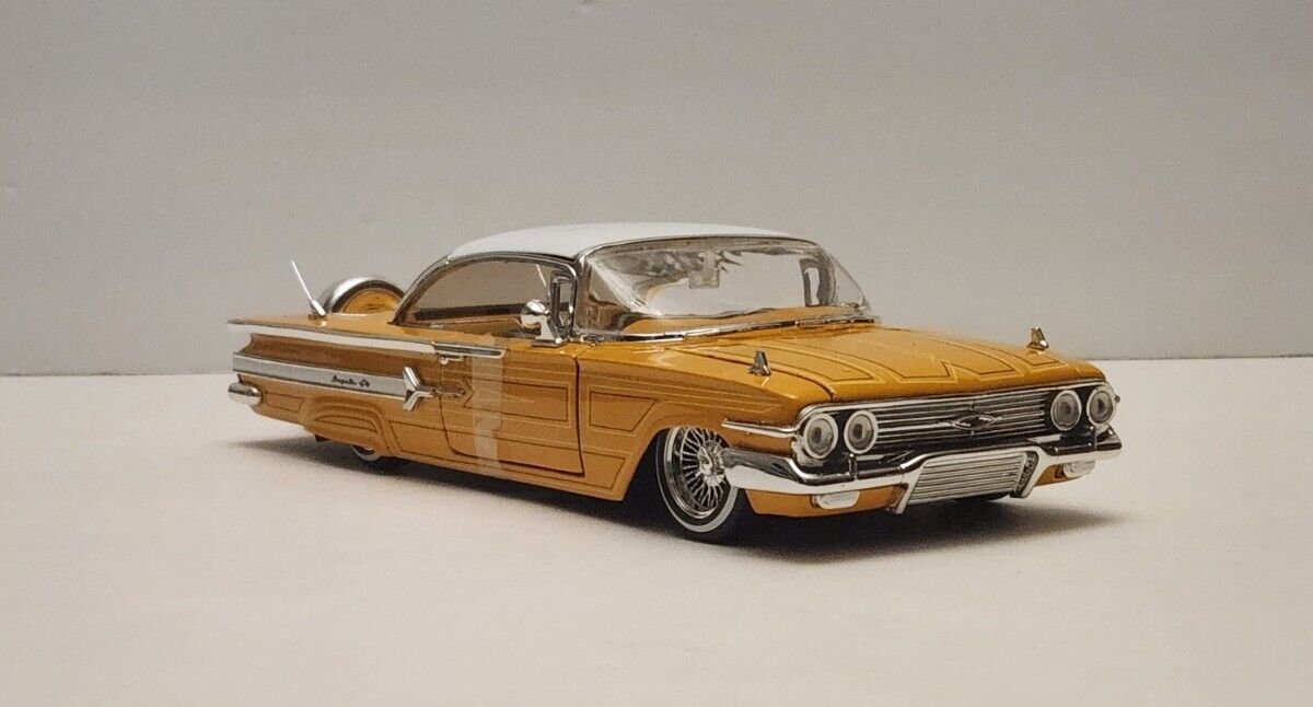 1960 CHEVROLET IMPALA YELLOW LOWRIDER, JADA COLLECTOR CLUB, 1/24 LIMITED EDITION