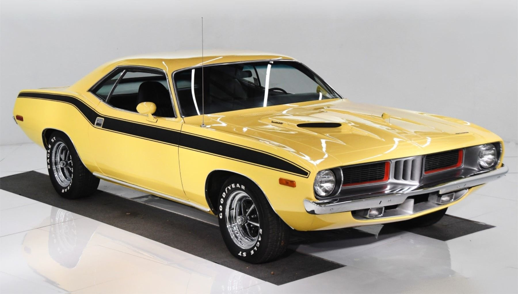 1972 Cuda 340, Coupe Lemon Twist Yellow (Limitée à 199 unité-Limited to 199 units)
