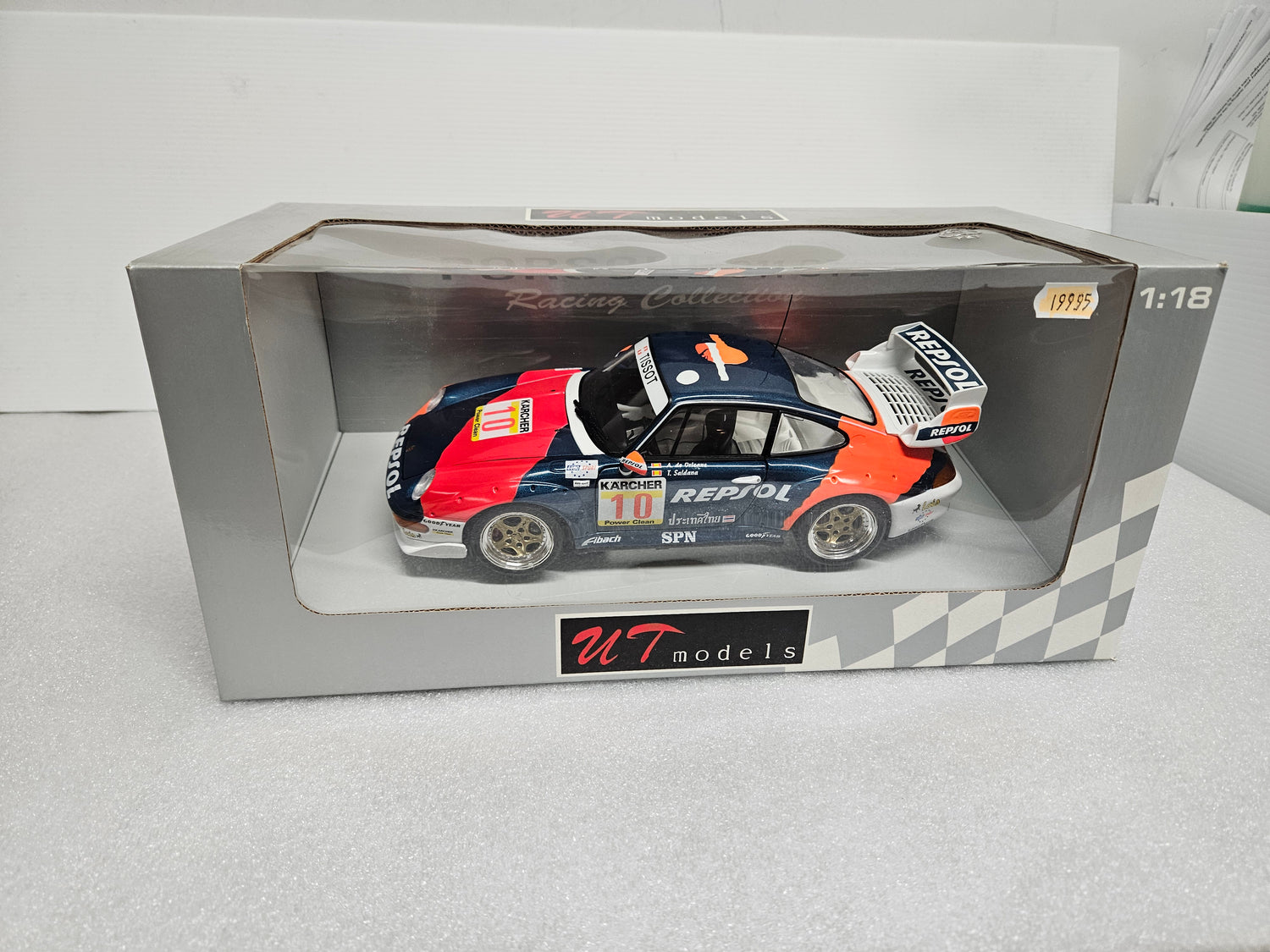 Porsche 911 GT2 1996 (993) A. De Orleans/Saldana REPSOL