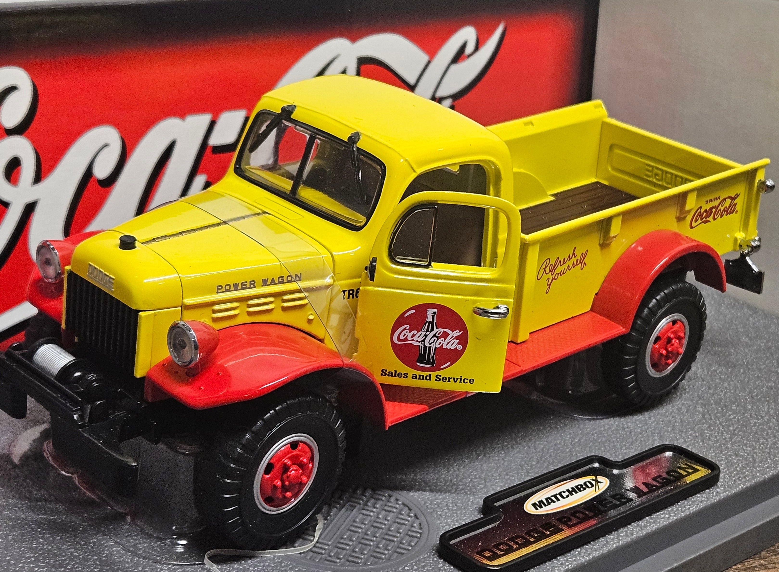 Coca-Cola, 1946 Dodge Power Wagon, (Échelle-Scale 1:24)