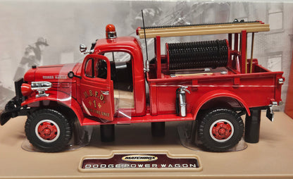 Fire Truck-Camion Pompier, 1946 Dodge Power Wagon, (Échelle-Scale 1:24)