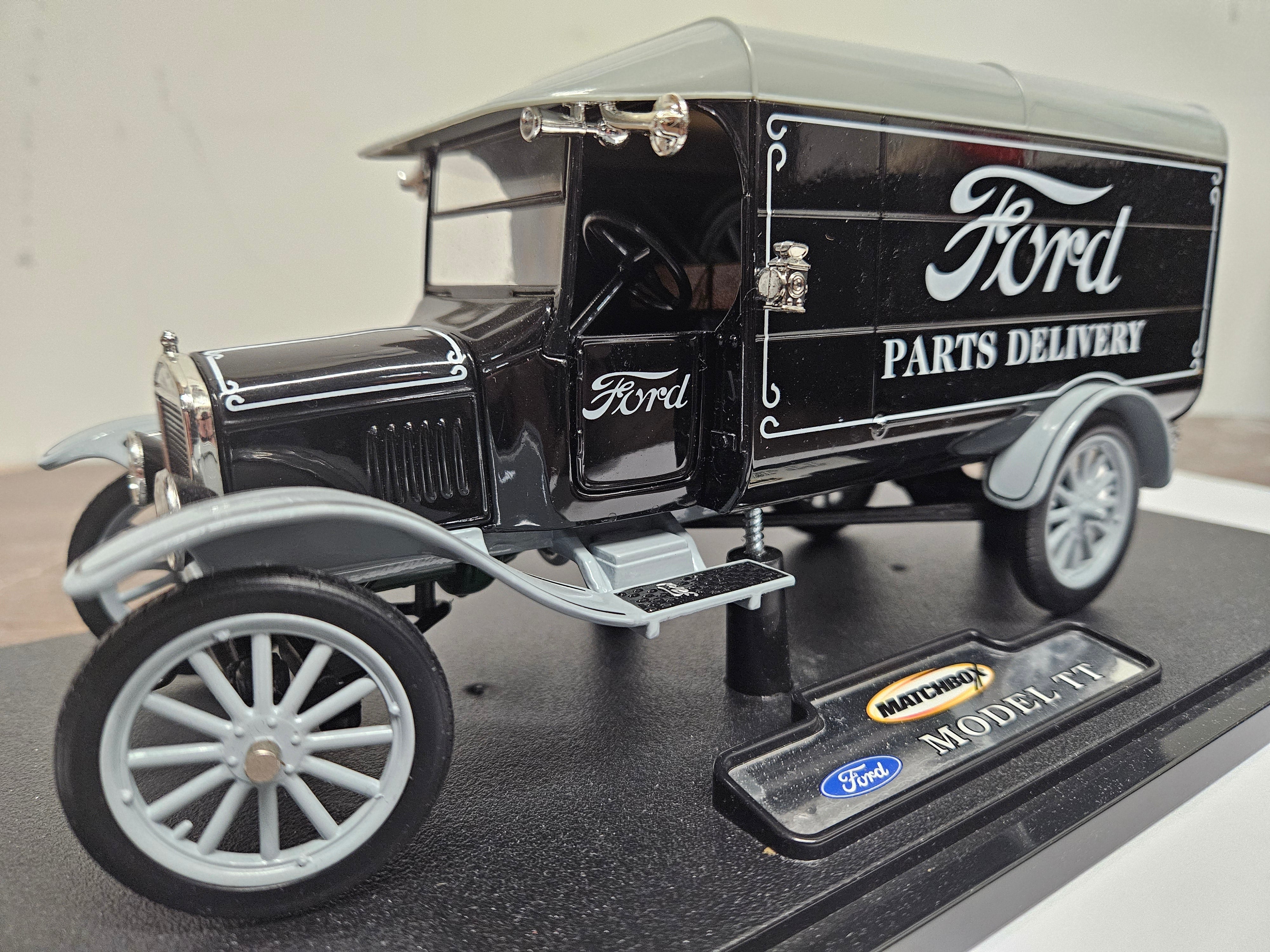 Ford Delivery Truck, 1925 Ford Model, (Échelle-Scale 1:24
