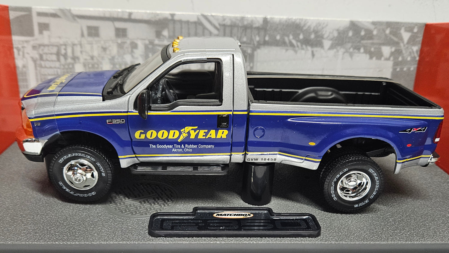 Goodyear, 1999 FORD F-350 (Échelle-Scale 1:24)