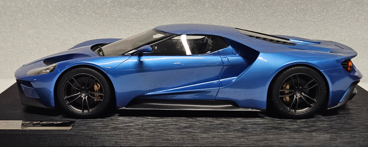 Ford GT 2017 (Limited Edition Number 200/200) Resin