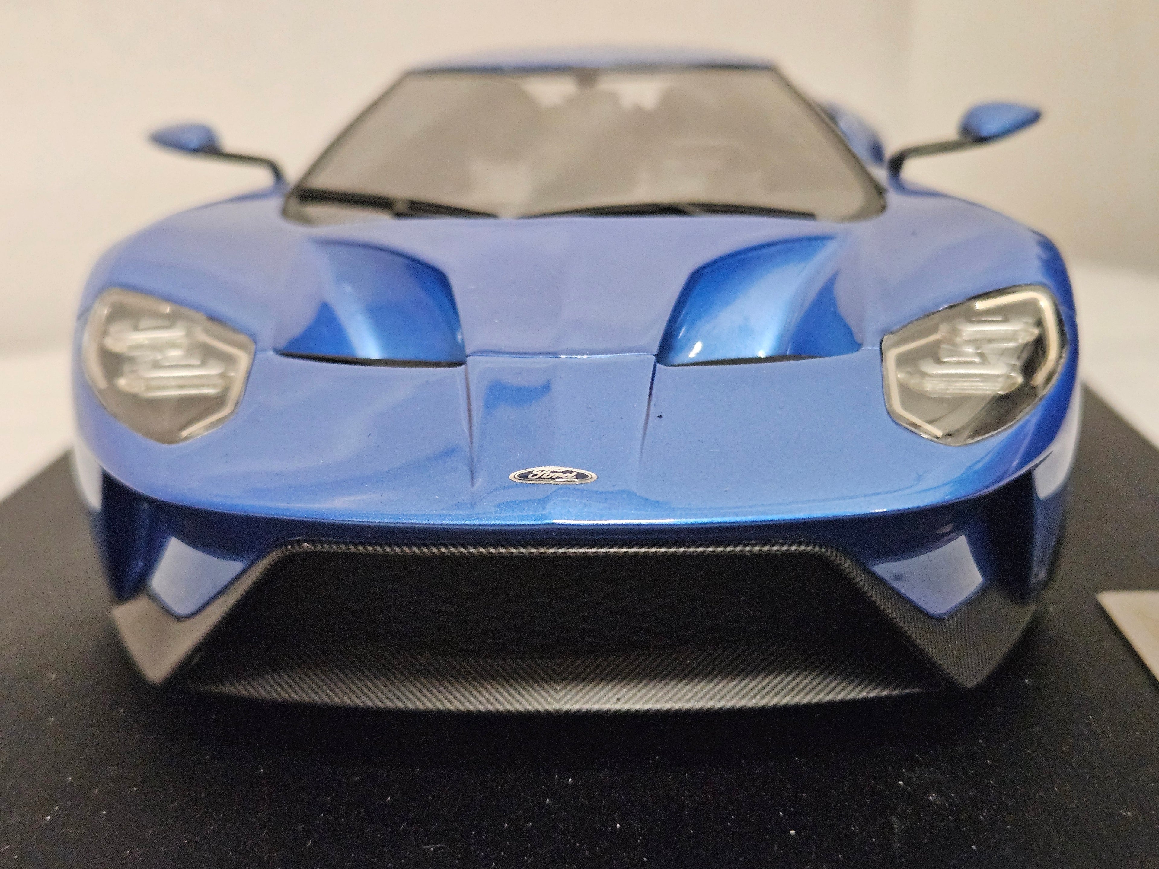 Ford GT 2017 (Limited Edition Number 200/200) Resin