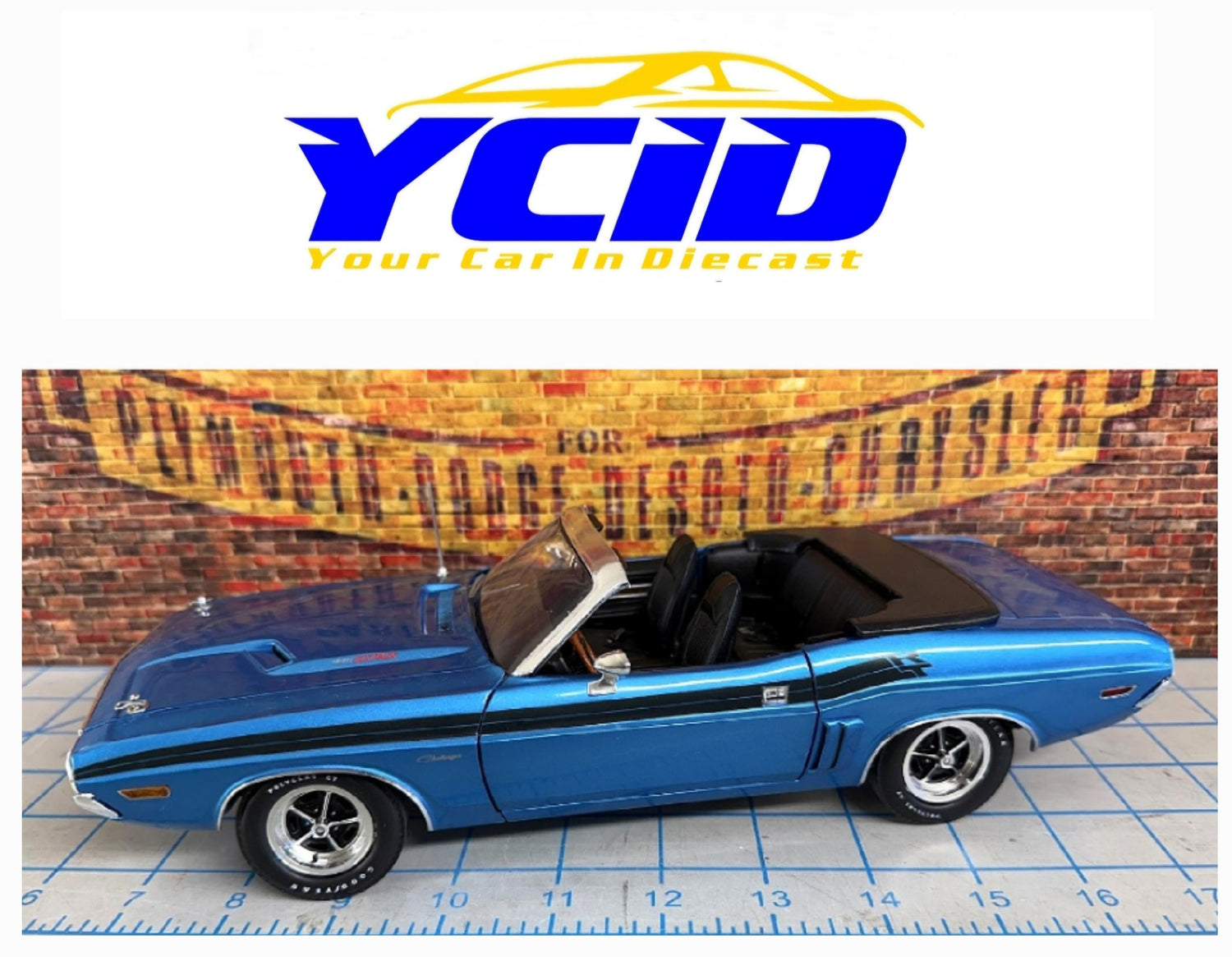 1971 Dodge Challenger, Bleu,Intérieur Noir/Décapotable avec stripe noir- (Blue, Black interior/Convertible with black stripes (Limitée à 24 unités-Limited to 24 units)