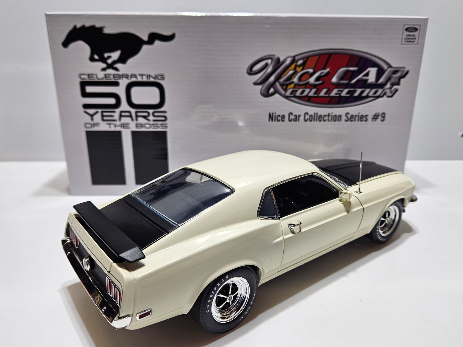 Ford Mustang Boss 302 1969 "Nice Car Collection Series 