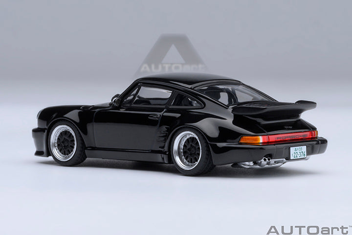 AutoArt 1:64-PORSCHE 911(930) TURBO WANGAN MIDNIGHT BLACKBIRD (COMIC 